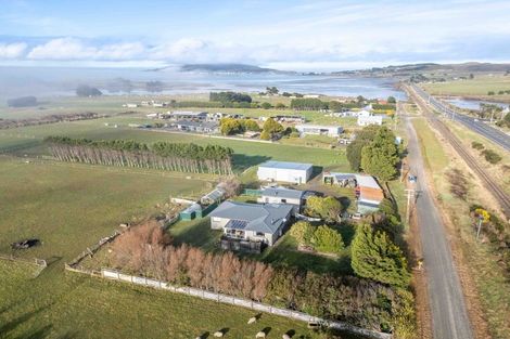 Photo of property in 44 Princes Road, Greenhills, Invercargill, 9877