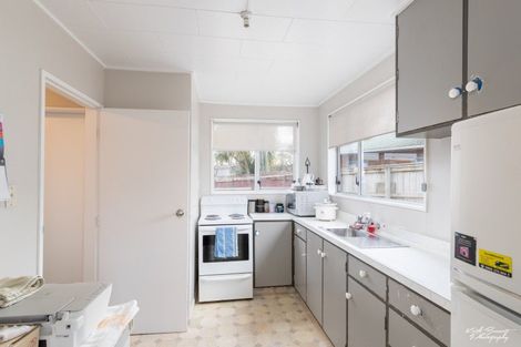 Photo of property in 8j Montgomery Crescent, Clouston Park, Upper Hutt, 5018