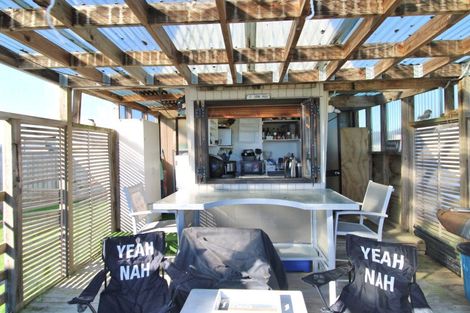 Photo of property in 102 Ngaio Drive, Matarangi, Whitianga, 3592