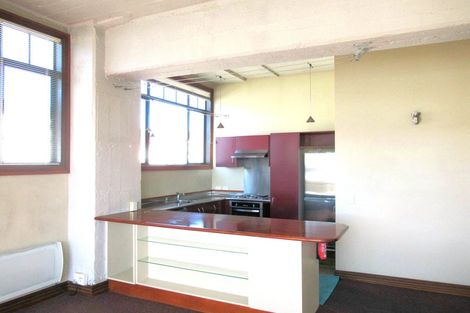 Photo of property in Pirie Street Townhouses, 28/35 Pirie Street, Mount Victoria, Wellington, 6011