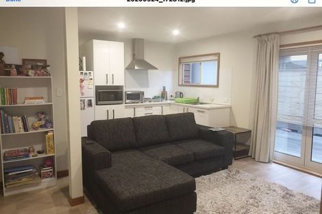 Photo of property in 8a Powell Street, Avondale, Auckland, 1026
