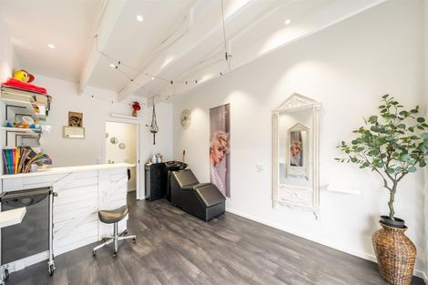 Photo of property in 15 Ararino Street, Trentham, Upper Hutt, 5018