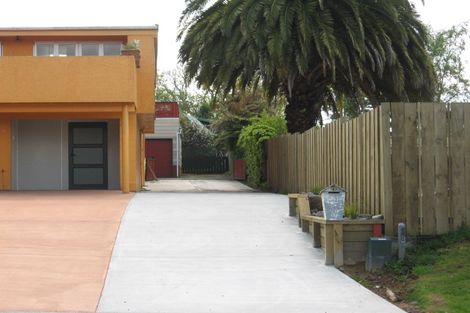 Photo of property in 3a Tirita Street, Kawaha Point, Rotorua, 3010