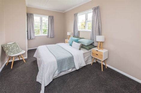Photo of property in 24 Swiss Avenue, Gonville, Whanganui, 4501