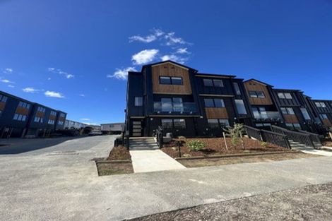 Photo of property in 3 Longshore Drive, Long Bay, Auckland, 0630