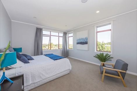 Photo of property in 18 Castaway Place, Gulf Harbour, Whangaparaoa, 0930