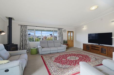 Photo of property in 18 Bell Street, Otane, 4202