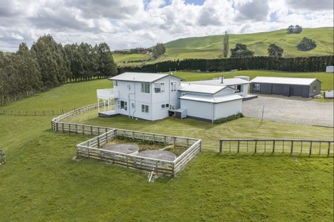 Photo of property in 1020 Te Aute Trust Road, Poukawa, Hastings, 4178