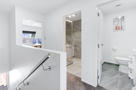 Photo of property in 17 Valour Lane, Papakura, 2110