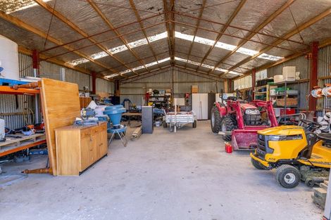 Photo of property in 194 Lindsay Road, Levin, 5510