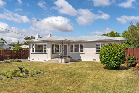 Photo of property in 17 Brooklyn Road, Carterton, 5713
