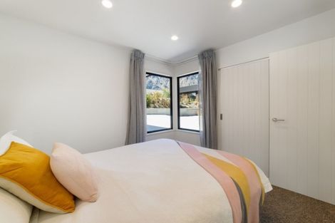 Photo of property in 43 Mcadam Drive, Jacks Point, Queenstown, 9371