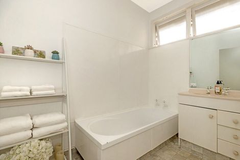 Photo of property in 42 Fergusson Drive, Te Hapara, Gisborne, 4010