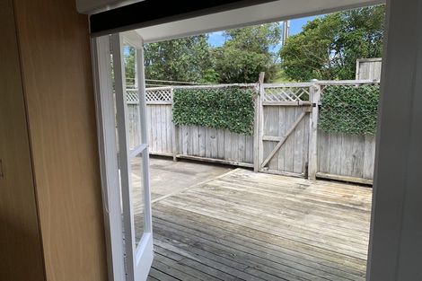 Photo of property in 2/541 East Coast Road, Browns Bay, Auckland, 0630
