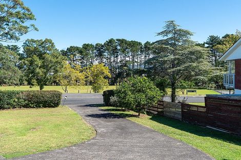 Photo of property in 3 Thomas Avenue, Te Atatu Peninsula, Auckland, 0610