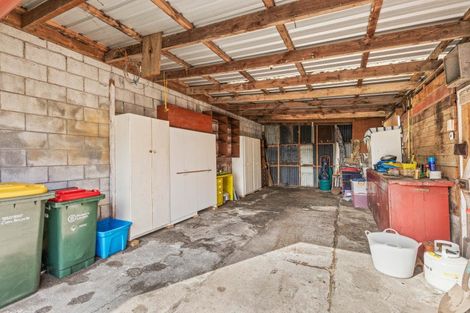 Photo of property in 135 Cracroft Street, Waitara, 4320