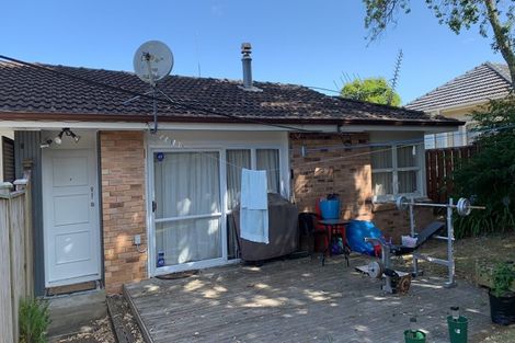 Photo of property in 45 Hogans Road, Glenfield, Auckland, 0629