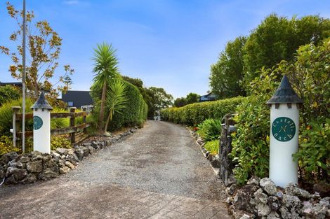 Photo of property in 16 James Clendon Place, Okiato, Russell, 0272