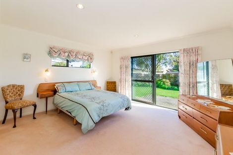 Photo of property in 76 Parata Street, Waikanae, 5036