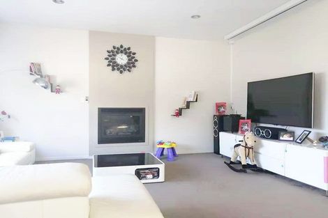Photo of property in 76 Kyle Road, Greenhithe, Auckland, 0632