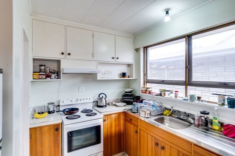 Photo of property in 3/31 Middle Road, Havelock North, 4130