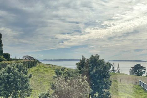 Photo of property in 20 Bearing Parade, Long Bay, Auckland, 0630