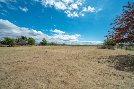 Photo of property in 637 State Highway 25, Waitakaruru, Ngatea, 3576