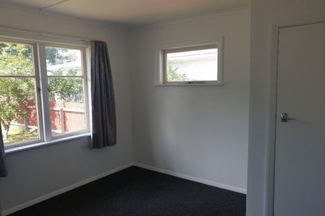 Photo of property in 50 Shackleton Street, Maraenui, Napier, 4110
