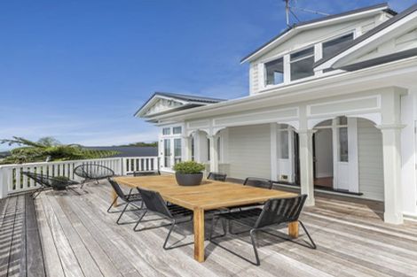 Photo of property in 5a Fortunatus Street, Brooklyn, Wellington, 6021