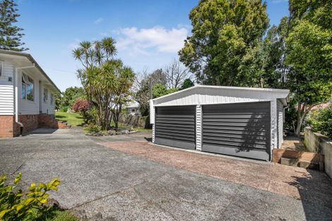 Photo of property in 16 Waitaki Street, Henderson, Auckland, 0612