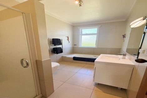 Photo of property in 36 Hinau Street, Woburn, Lower Hutt, 5011