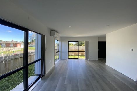 Photo of property in 11a Wimpey Street, Mangere, Auckland, 2022