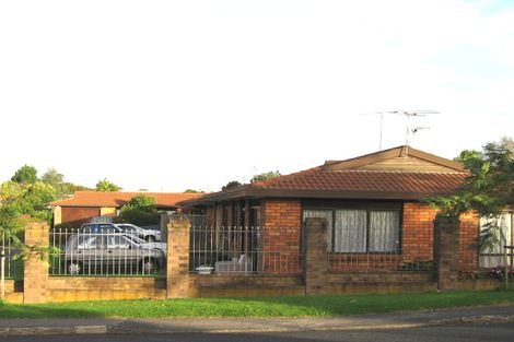 Photo of property in 15a Roberts Road, Te Atatu South, Auckland, 0610