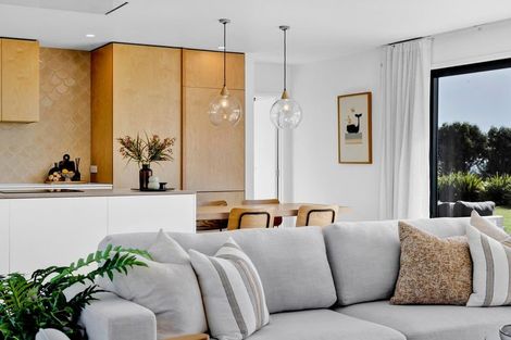 Photo of property in 386 Kaihihi Road, Okato, New Plymouth, 4381