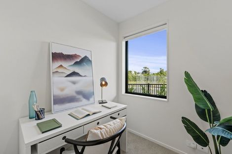 Photo of property in 6/18 Paraone Crescent, Takanini, 2112