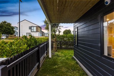 Photo of property in 20 Pukewhero Rise, Westgate, Auckland, 0614
