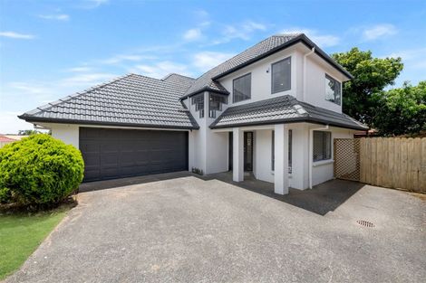 Photo of property in 2/10 Casabella Court, Northpark, Auckland, 2013