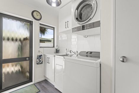 Photo of property in 22 Airport Drive, Milson, Palmerston North, 4414