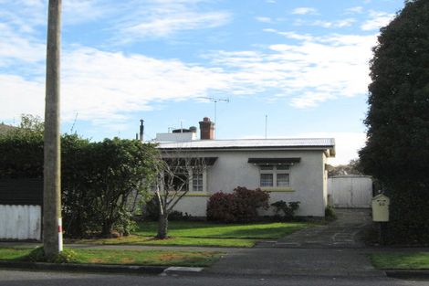 Photo of property in 94 Bridge Street, New Brighton, Christchurch, 8061