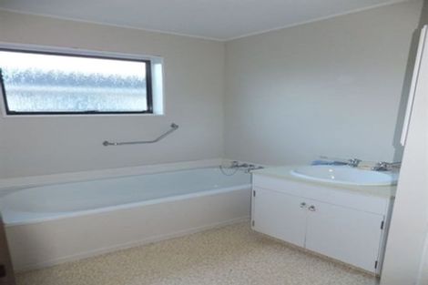 Photo of property in 1/137 Yaldhurst Road, Sockburn, Christchurch, 8042