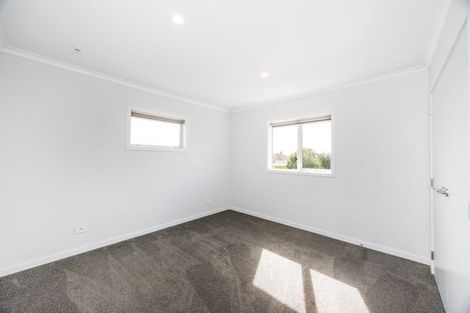 Photo of property in 47 Karina Terrace, Roslyn, Palmerston North, 4414