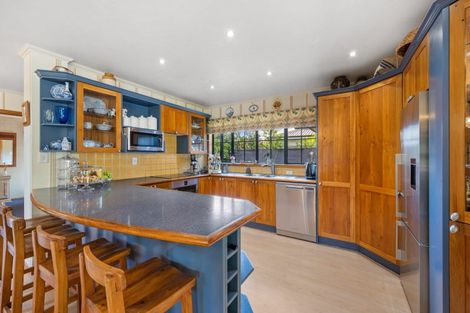 Photo of property in 36 Oakwood Grove, Eastern Beach, Auckland, 2012