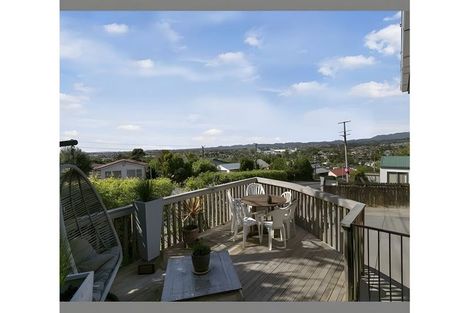 Photo of property in 66a Don Buck Road, Massey, Auckland, 0614