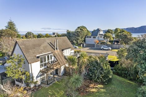 Photo of property in 1a Arthur Street, Paraparaumu Beach, Paraparaumu, 5032