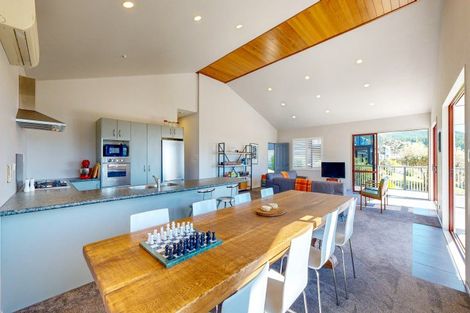 Photo of property in 208 Russell Bruce Place, Onemana, Whangamata, 3691