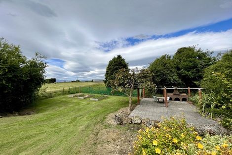 Photo of property in 231 Lillburn Monowai Road, Dean, Tuatapere, 9691