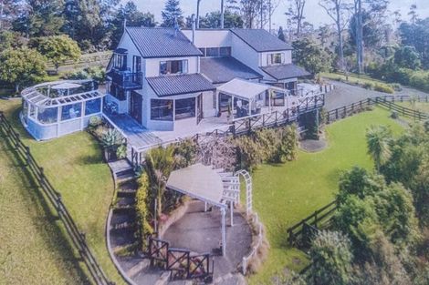 Photo of property in 144 Wade River Road, Wade Heads, Whangaparaoa, 0932