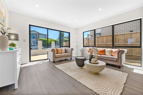 Photo of property in 20 Hughs Way, Flat Bush, 2019