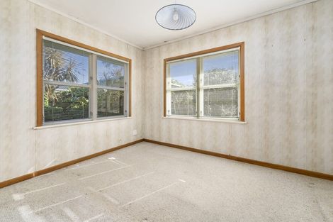 Photo of property in 53 Glengarry Road, Glen Eden, Auckland, 0602