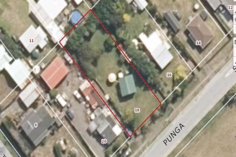 Photo of property in 18 Punga Street, Tangimoana, 4822
